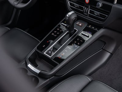 2026 Porsche Macan Macan S