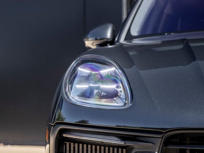 2024 Porsche Macan Macan S (MY24)