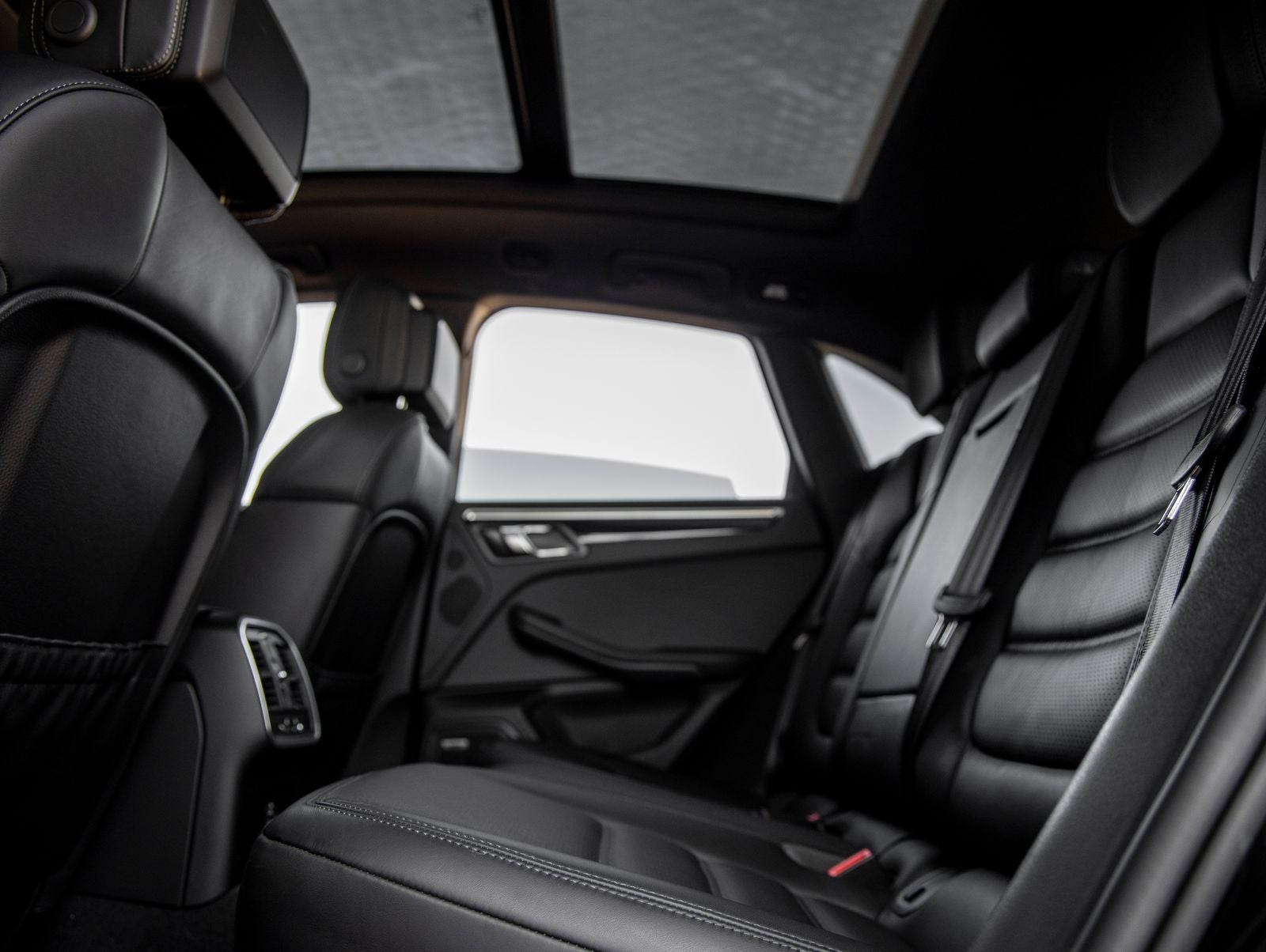 2024 Porsche Macan Macan S (MY24)