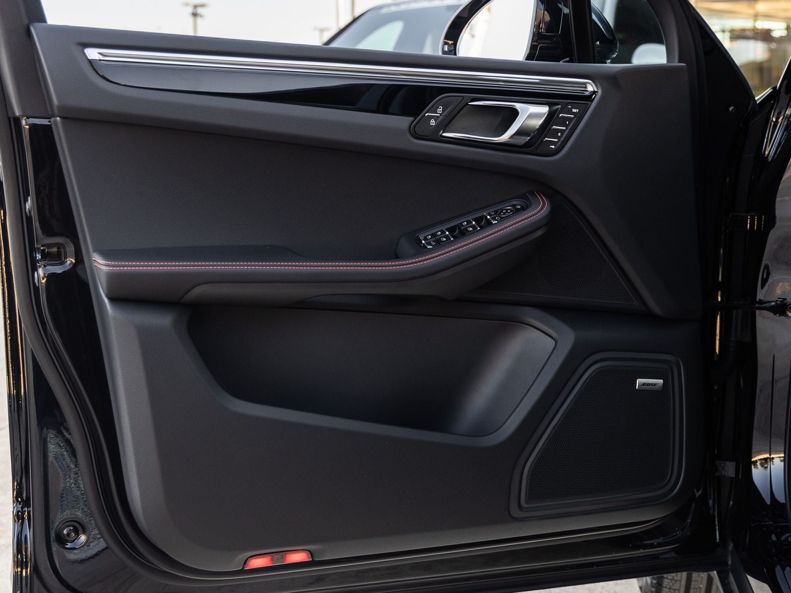 2026 Porsche Macan Macan S