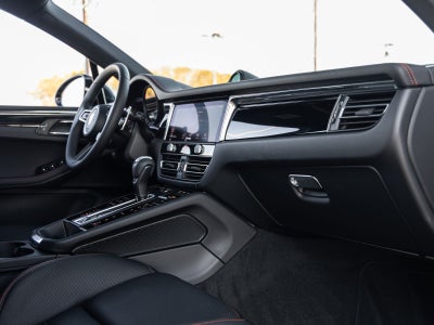 2026 Porsche Macan Macan S