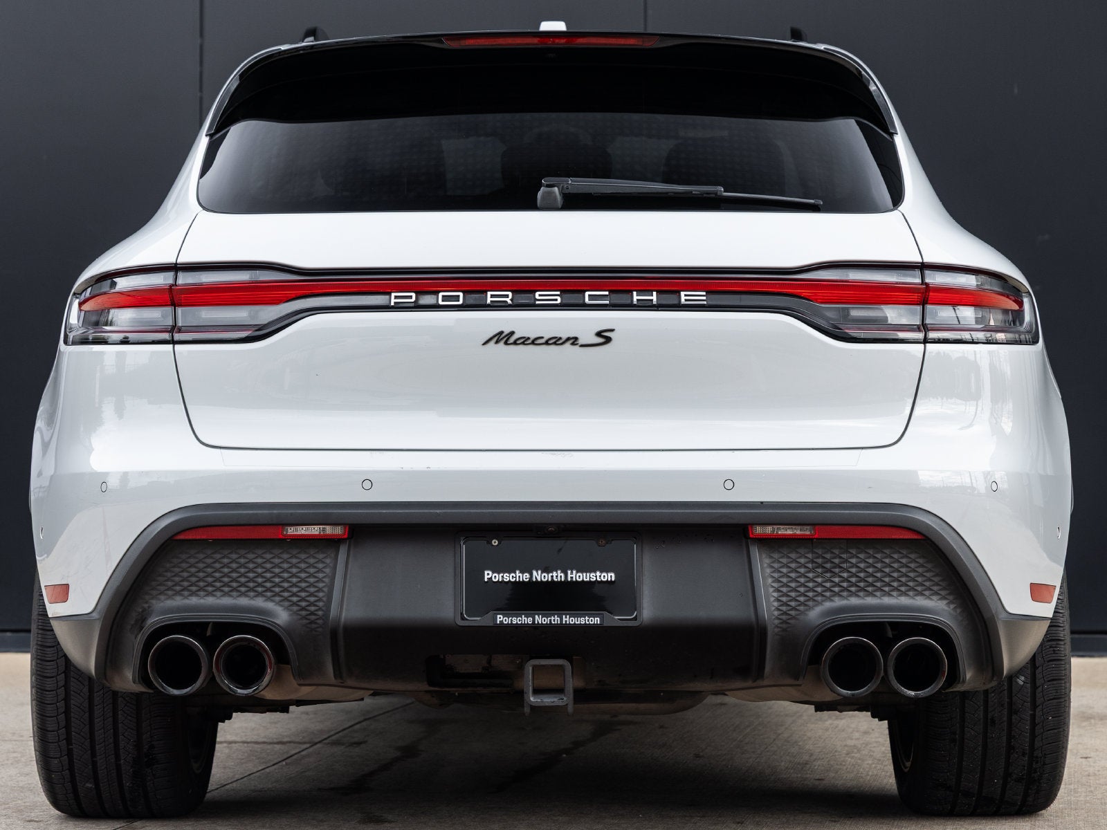 2022 Porsche Macan S