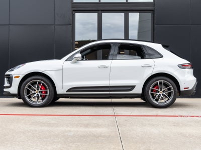 2022 Porsche Macan S