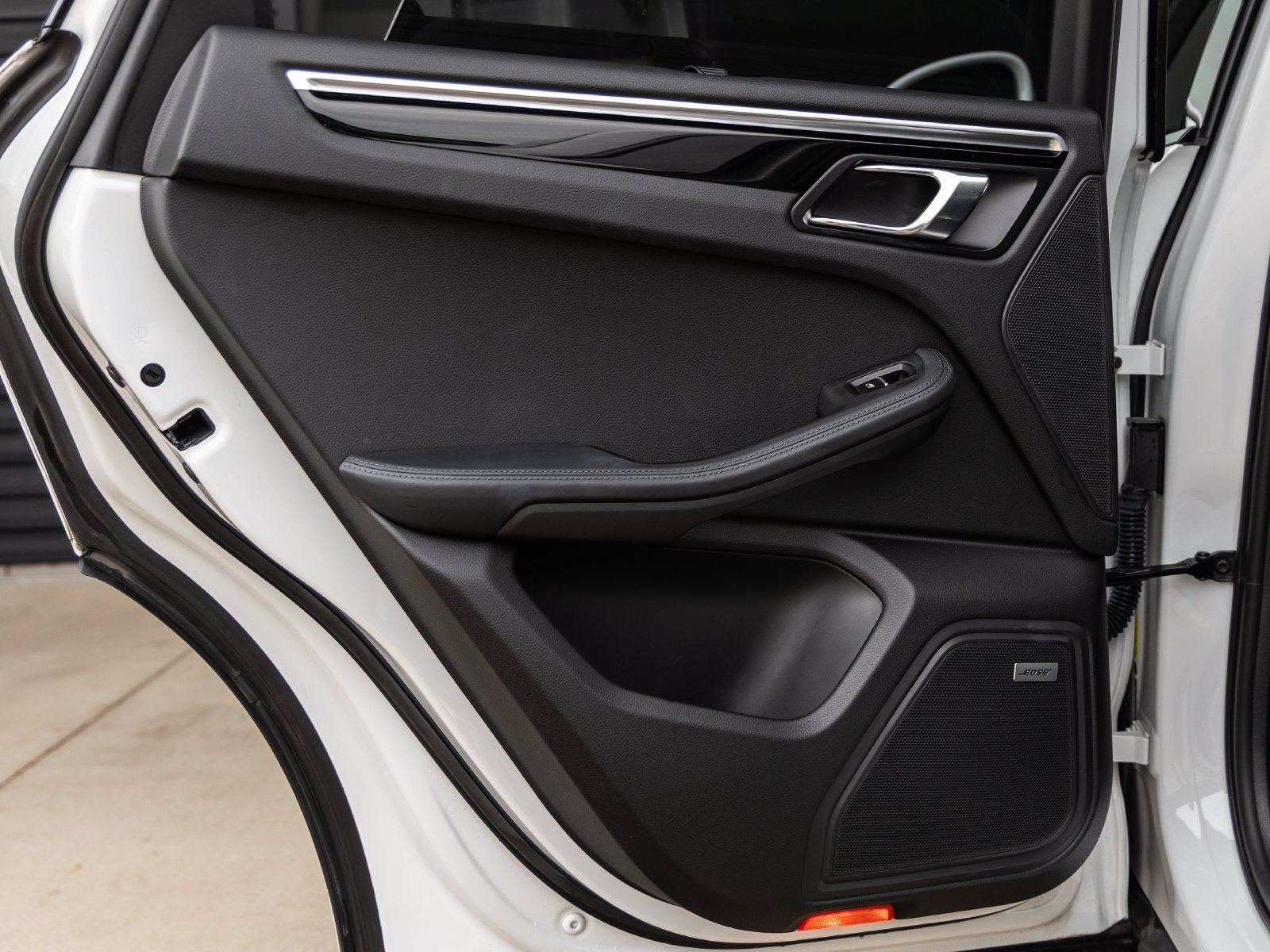 2022 Porsche Macan S