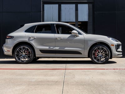 2022 Porsche Macan S
