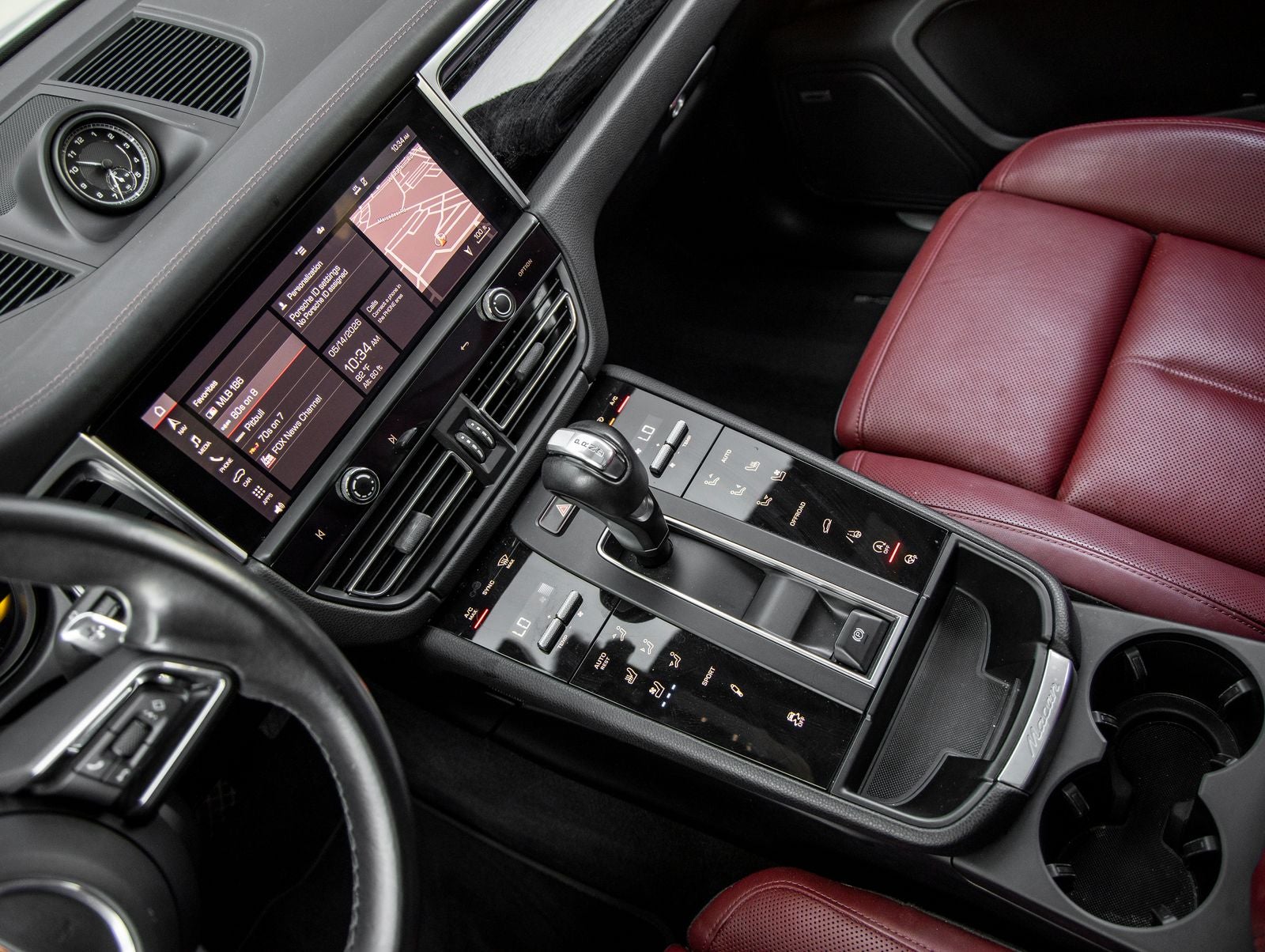 2022 Porsche Macan S