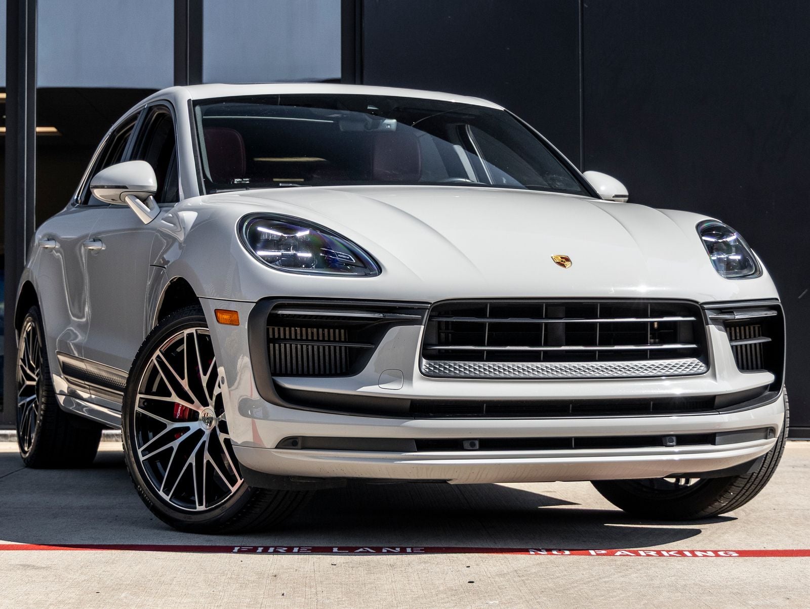 2022 Porsche Macan S