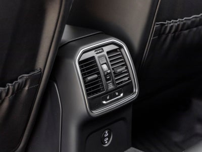 2025 Porsche Macan Macan S