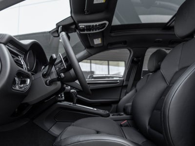 2026 Porsche Macan Macan S