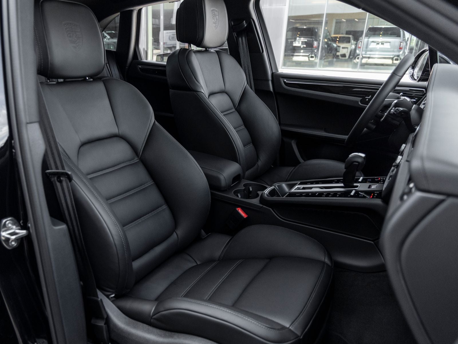 2026 Porsche Macan Macan S