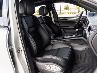 2026 Porsche Macan Macan S