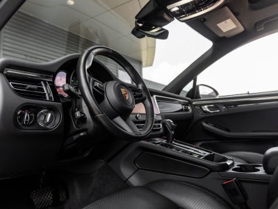 2024 Porsche Macan Macan S