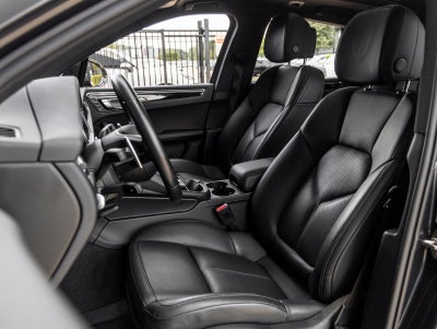 2024 Porsche Macan Macan S