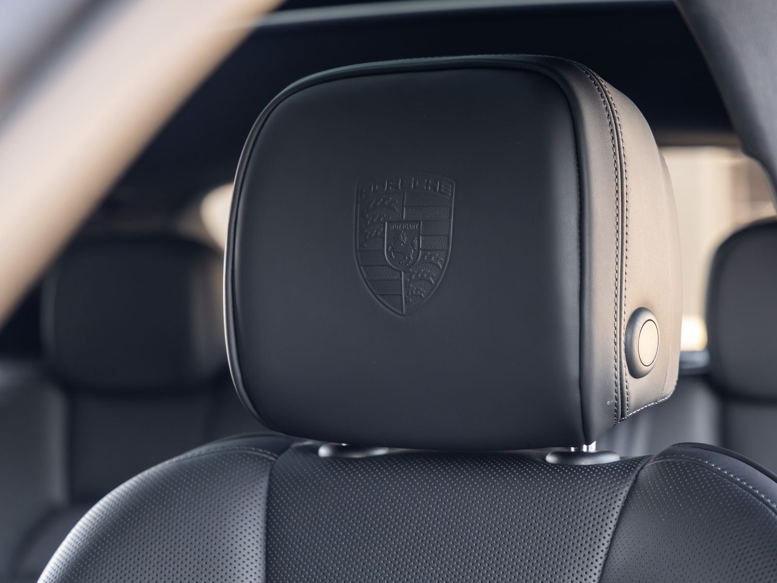2026 Porsche Macan Macan S