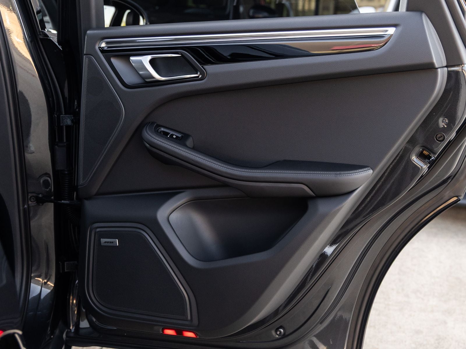 2026 Porsche Macan Macan S
