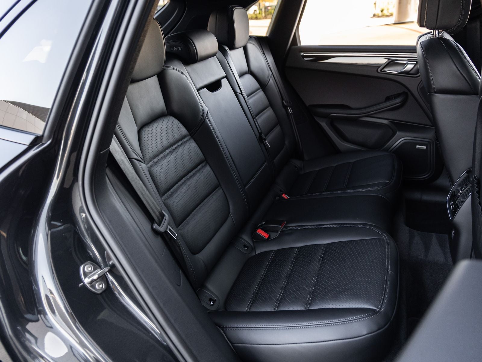 2026 Porsche Macan Macan S