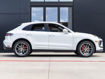2022 Porsche Macan S