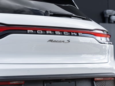 2022 Porsche Macan S