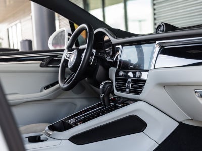 2022 Porsche Macan S