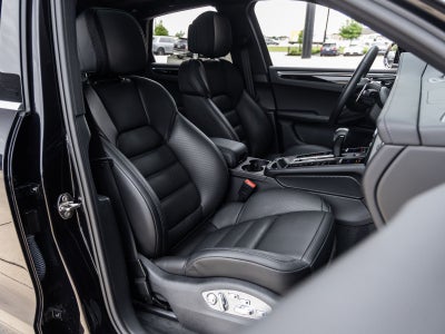 2022 Porsche Macan S