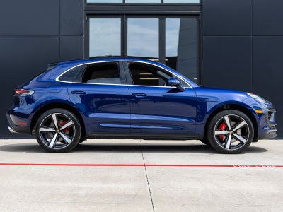 2026 Porsche Macan Macan S