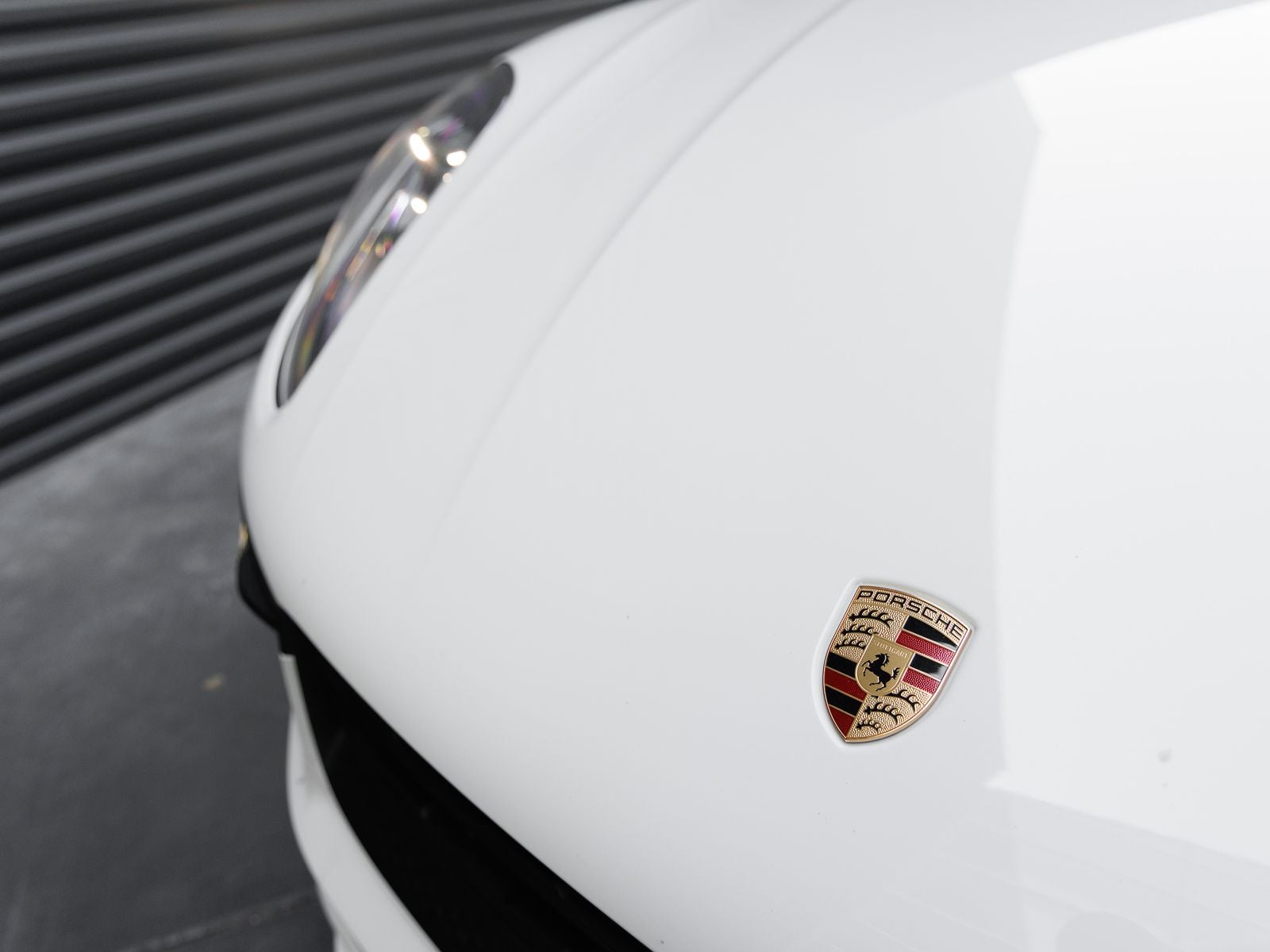 2022 Porsche Macan S