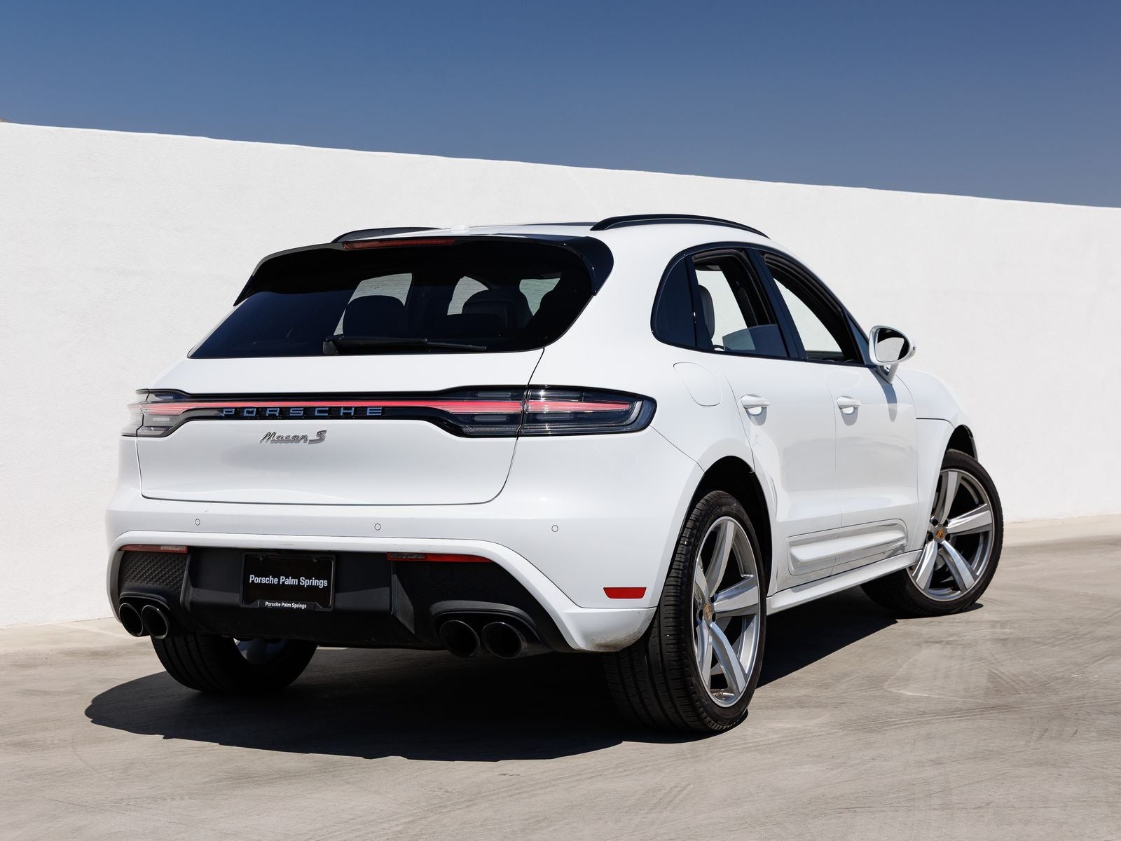 2022 Porsche Macan S