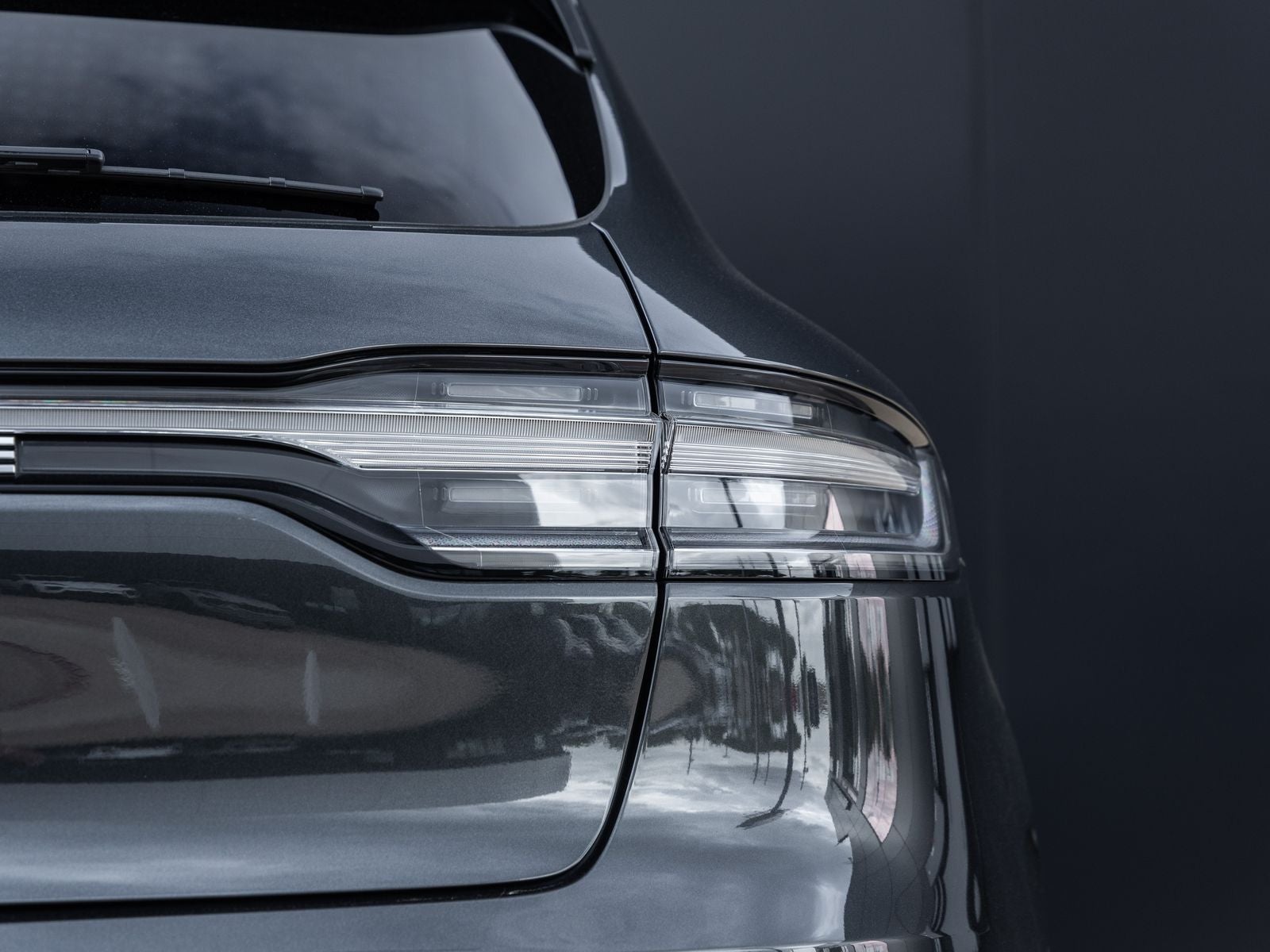 2024 Porsche Macan S