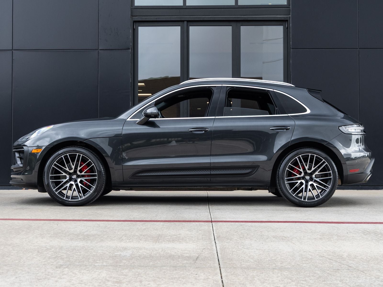 2024 Porsche Macan S