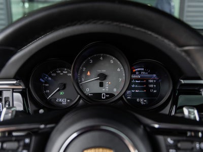 2024 Porsche Macan S