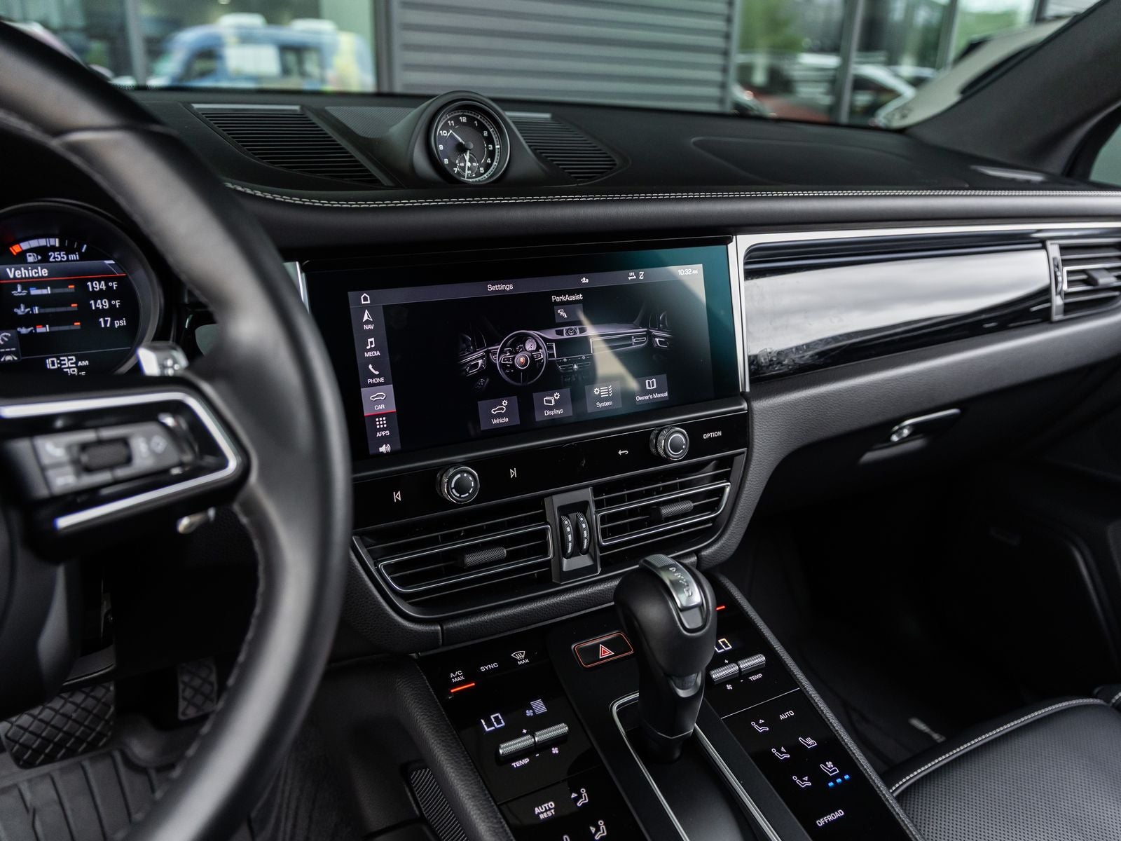 2024 Porsche Macan S