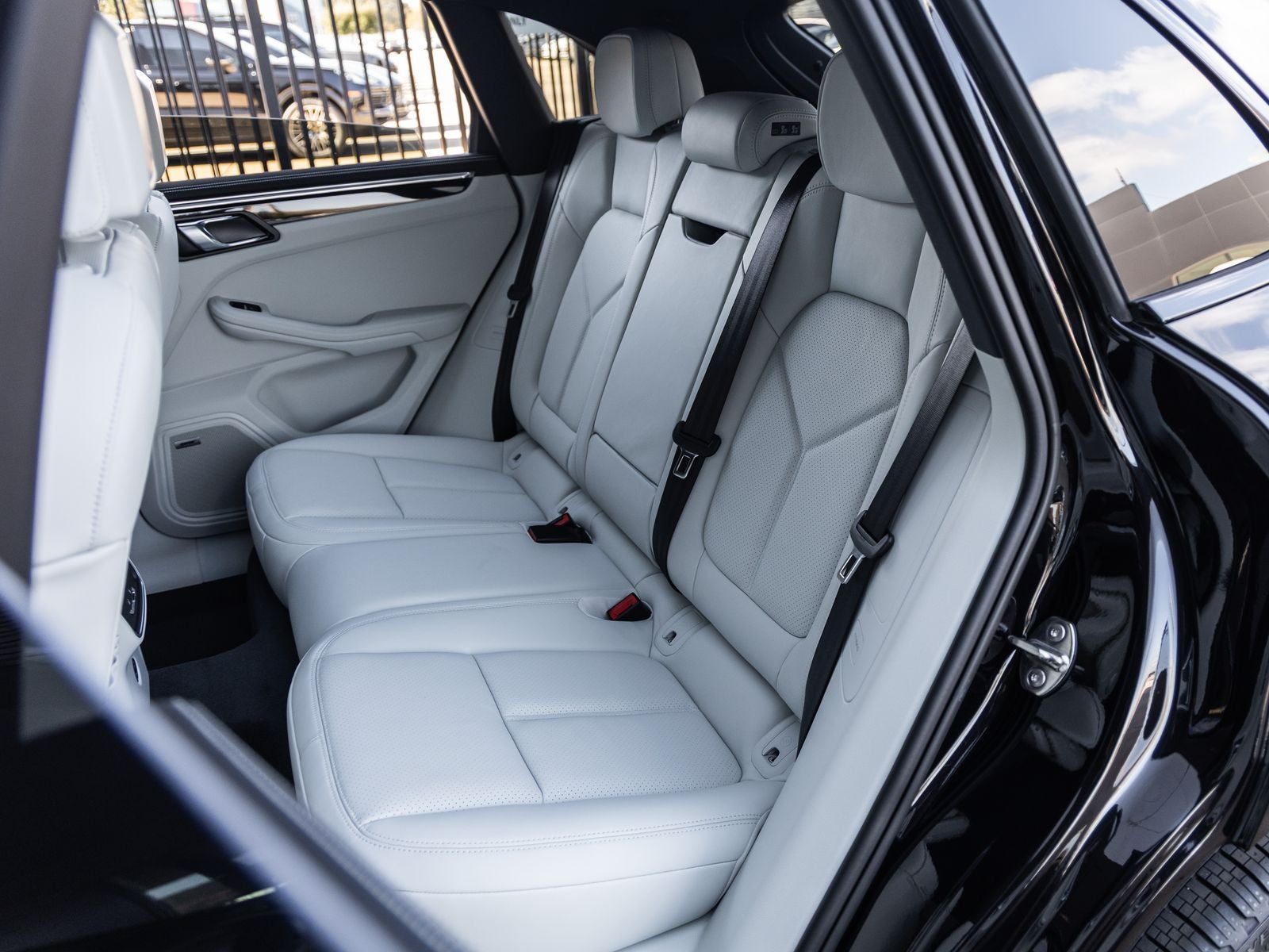 2026 Porsche Macan Macan S