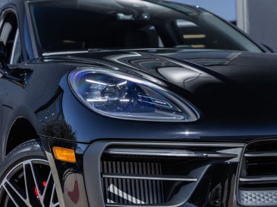 2026 Porsche Macan S