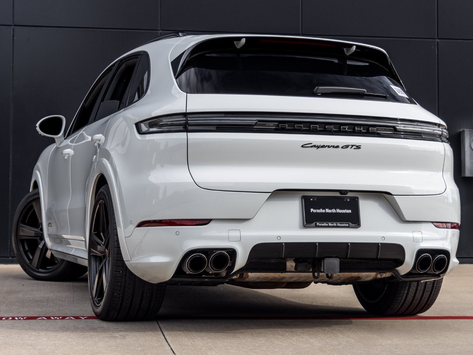 2025 Porsche Cayenne Cayenne GTS