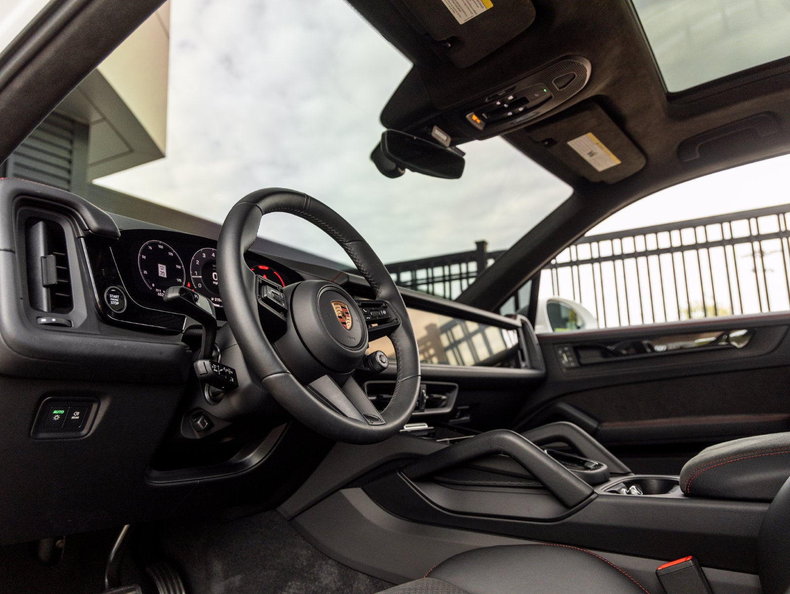 2025 Porsche Cayenne Cayenne GTS