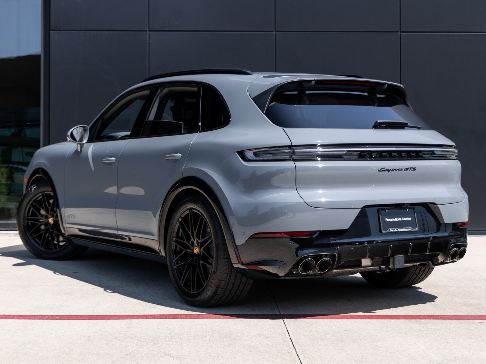 2026 Porsche Cayenne Cayenne GTS
