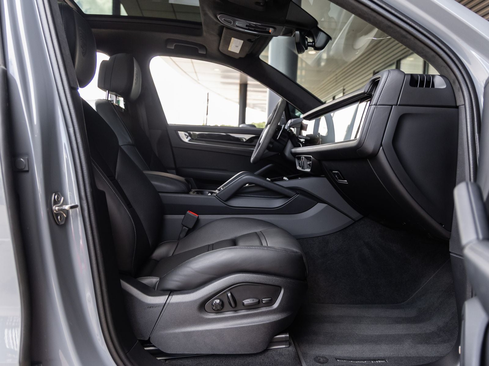 2026 Porsche Cayenne Cayenne GTS