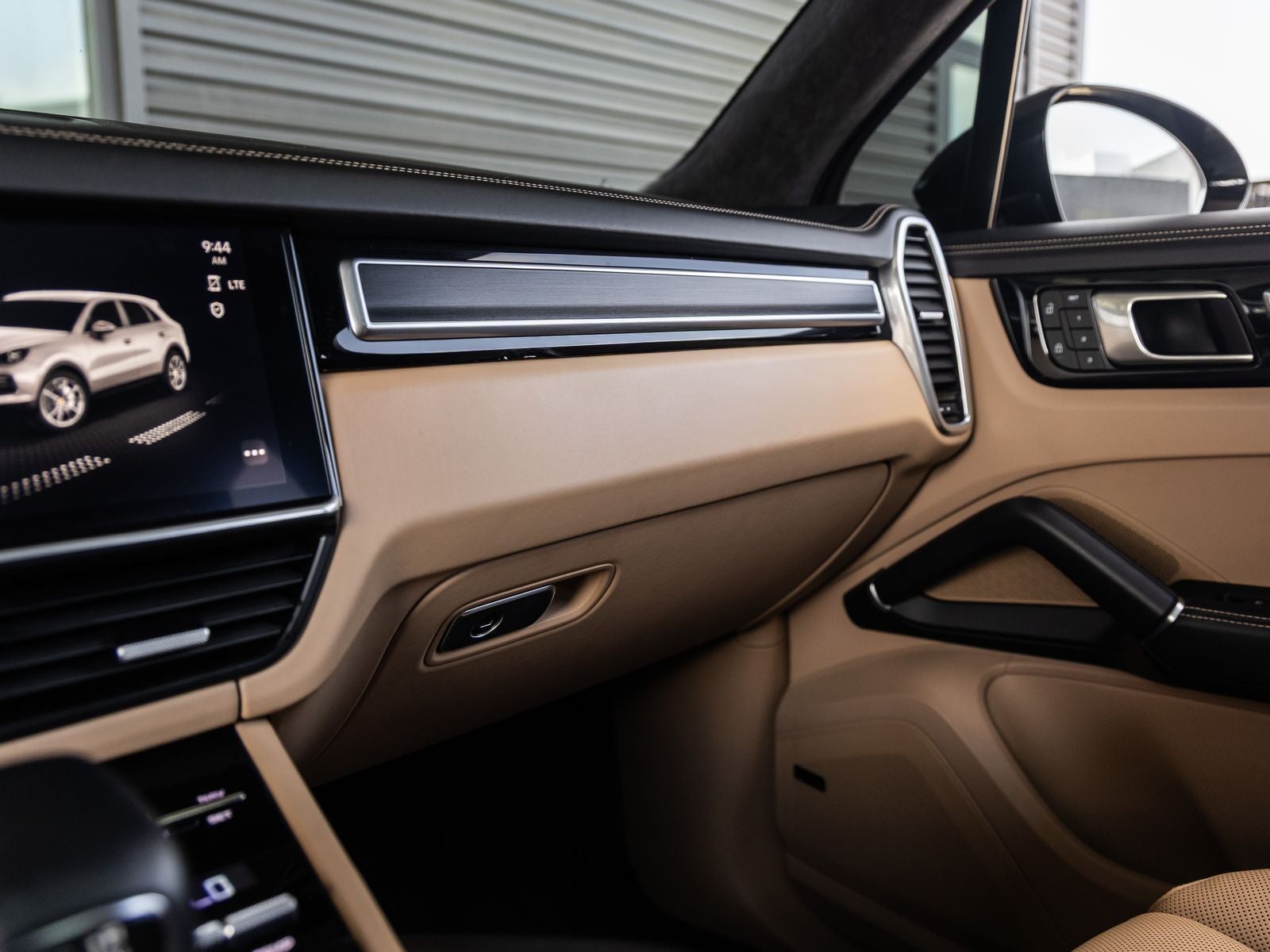 2023 Porsche Cayenne Cayenne GTS (MY23)