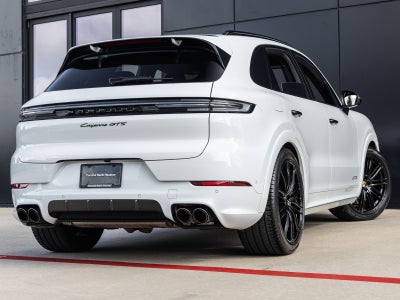 2025 Porsche Cayenne Cayenne GTS