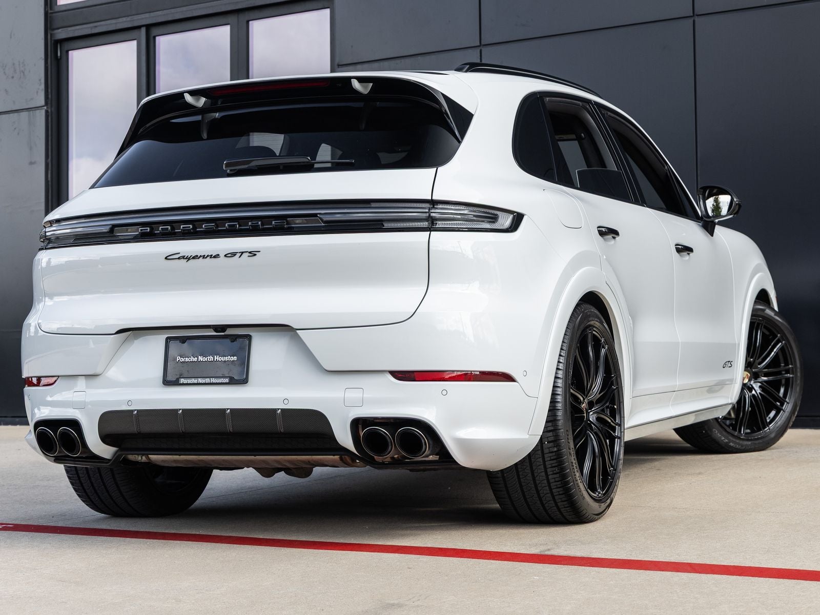 2025 Porsche Cayenne Cayenne GTS