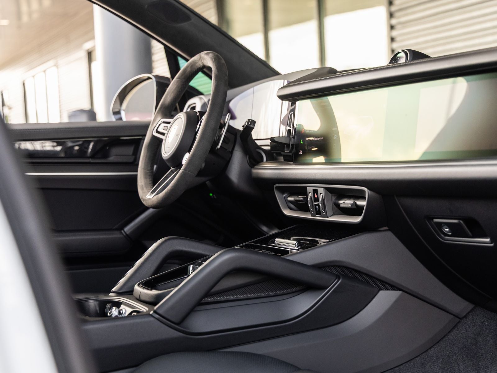 2025 Porsche Cayenne Cayenne GTS