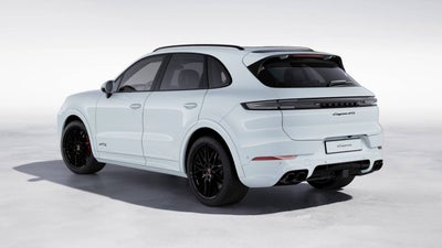 2026 Porsche Cayenne GTS
