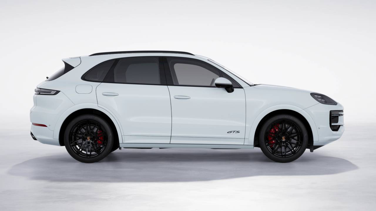 2026 Porsche Cayenne GTS