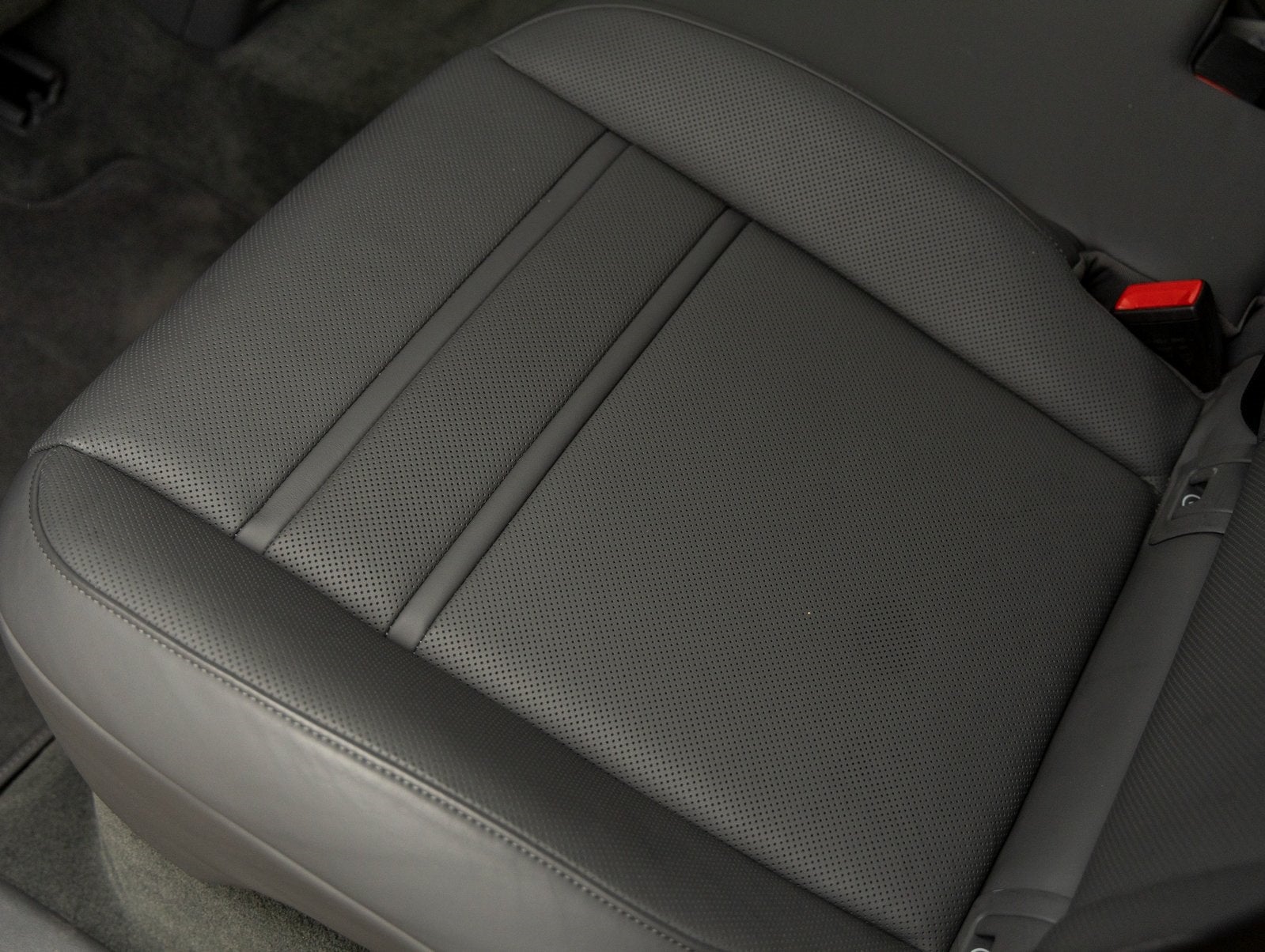 2022 Porsche Cayenne E-Hybrid Cayenne Turbo S E-Hybrid (MY22)