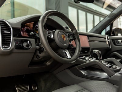 2022 Porsche Cayenne E-Hybrid Cayenne Turbo S E-Hybrid (MY22)