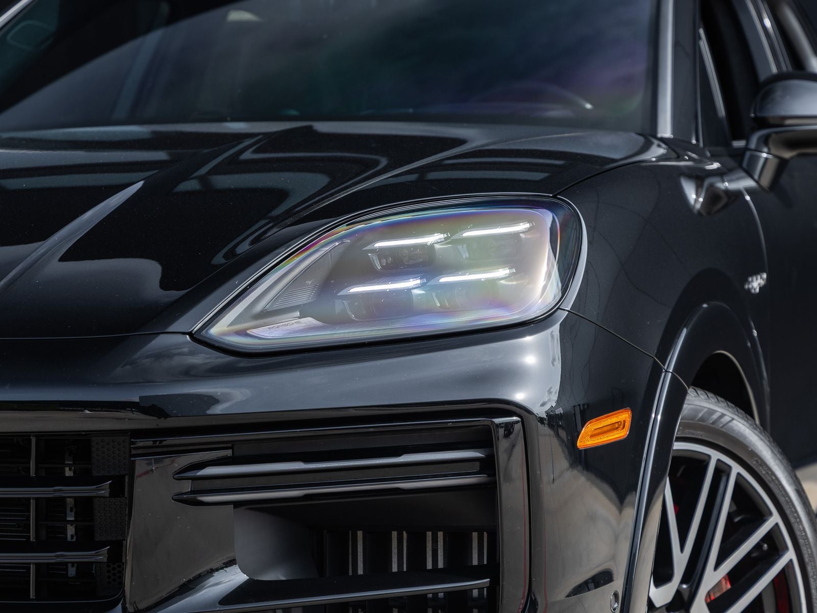 2025 Porsche Cayenne Turbo E-Hybrid