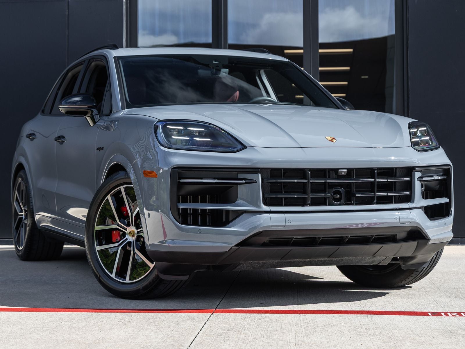 2024 Porsche Cayenne Cayenne S E-Hybrid