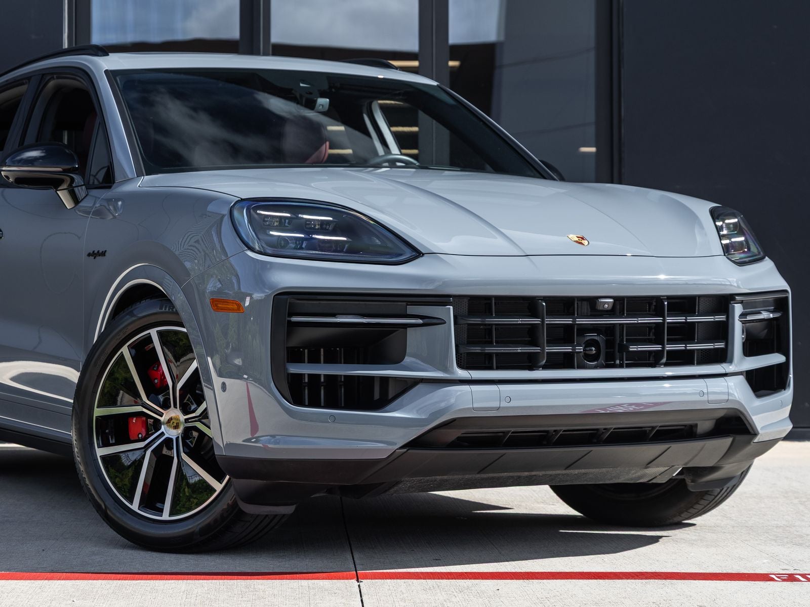 2024 Porsche Cayenne Cayenne S E-Hybrid