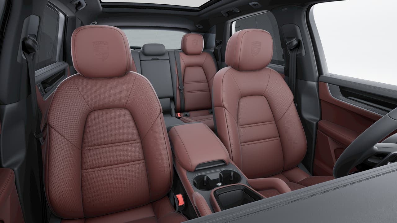 2024 Porsche Cayenne Cayenne S E-Hybrid (MY24)