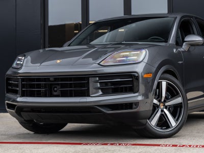 2025 Porsche Cayenne Cayenne S E-Hybrid